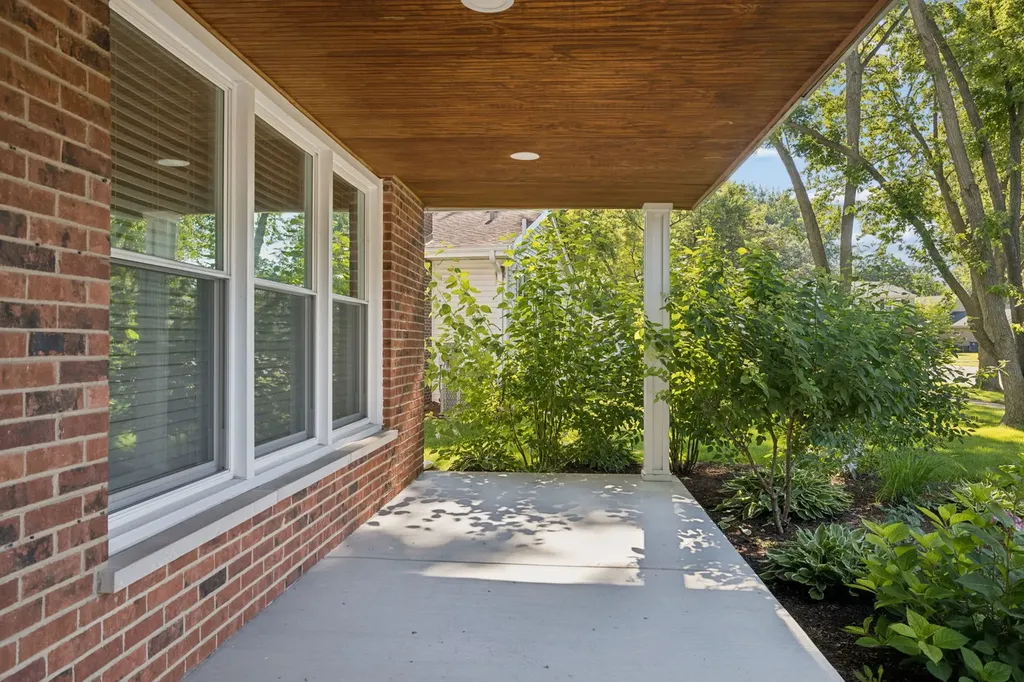 1249 Stonegate Road Naperville IL 60540