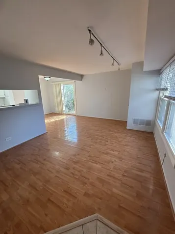 1184 East Candlenut Lane Palatine IL 60074
