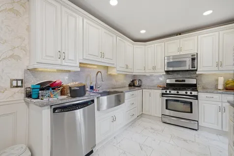1735 Grey Avenue Evanston IL 60201