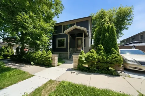 1735 Grey Avenue Evanston IL 60201