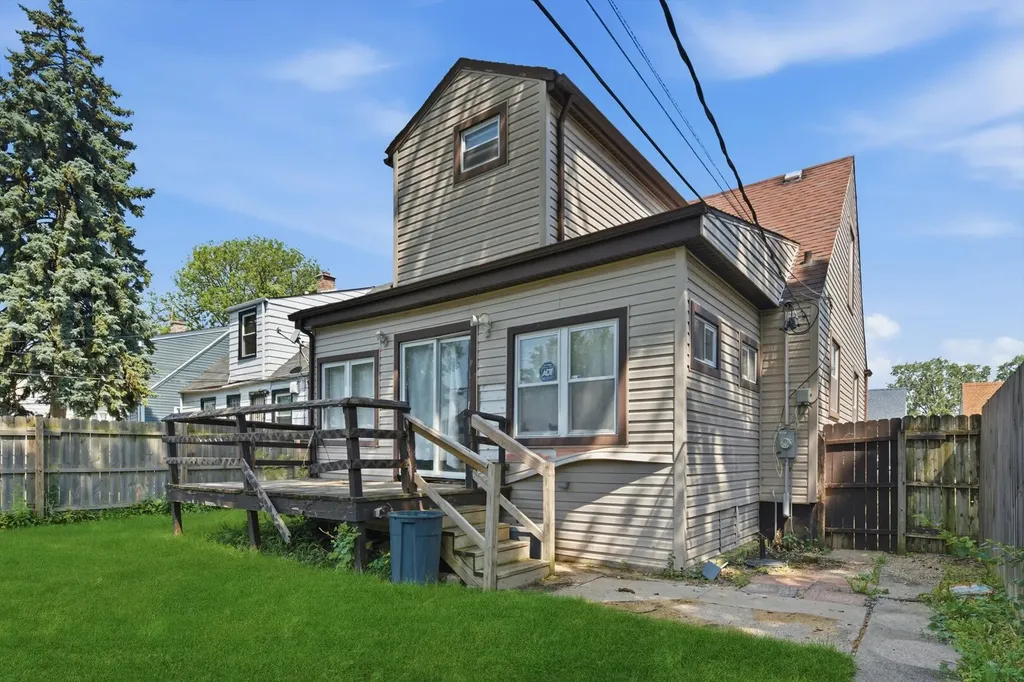 3809 West 86th Street Chicago IL 60652