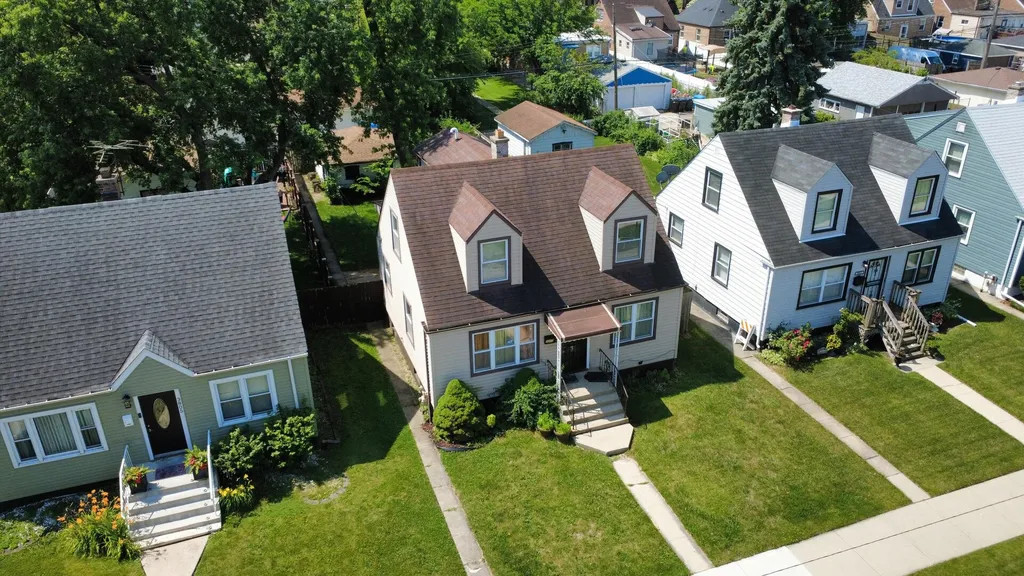 3809 West 86th Street Chicago IL 60652