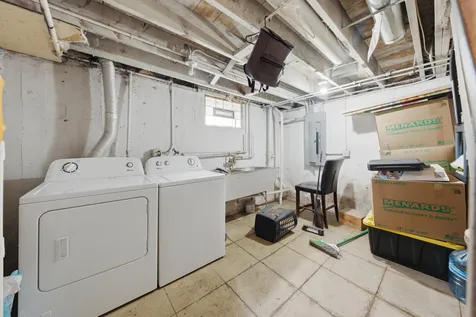 3809 West 86th Street Chicago IL 60652