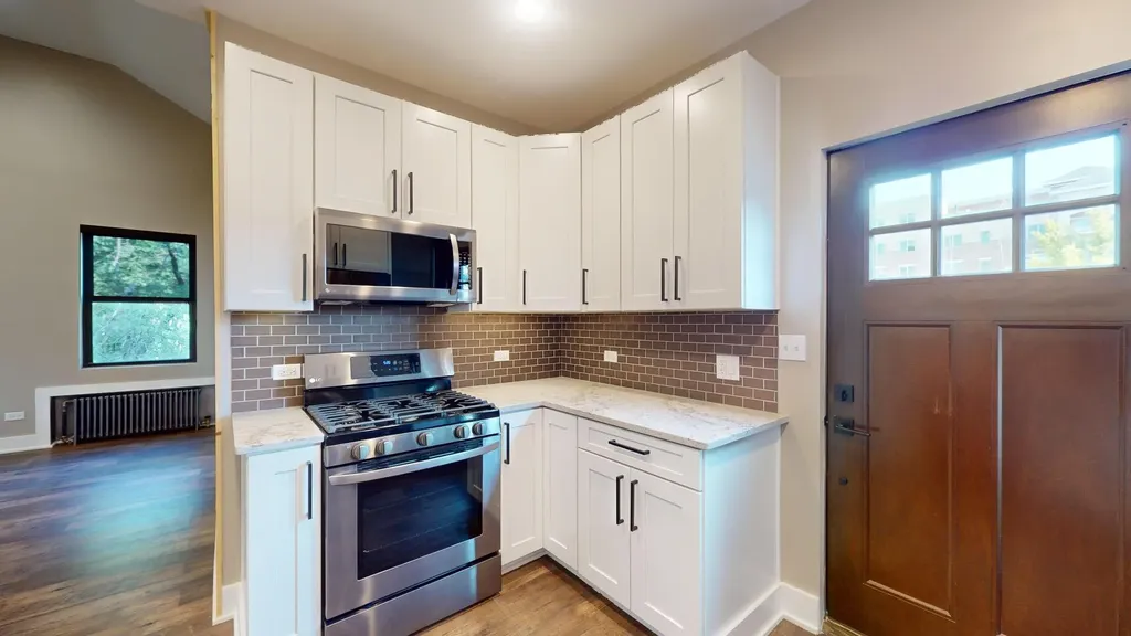 4941 Main Street Downers Grove IL 60515
