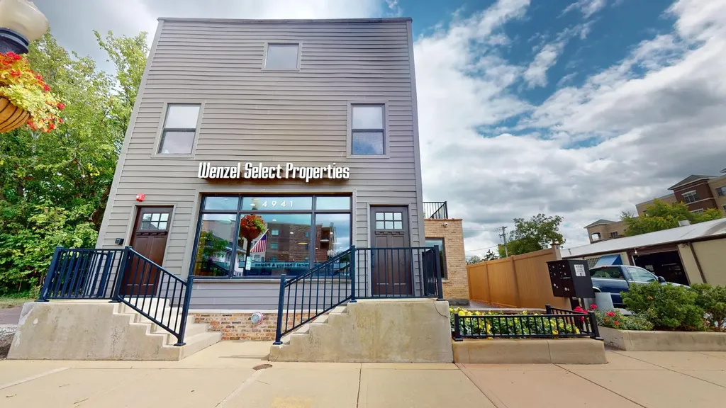 4941 Main Street Downers Grove IL 60515