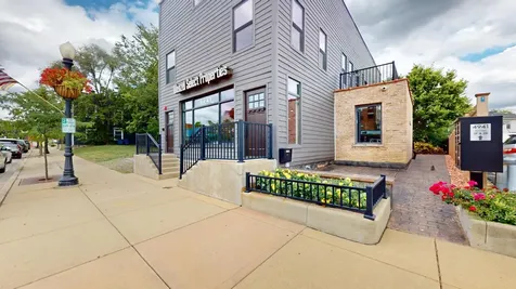 4941 Main Street Downers Grove IL 60515