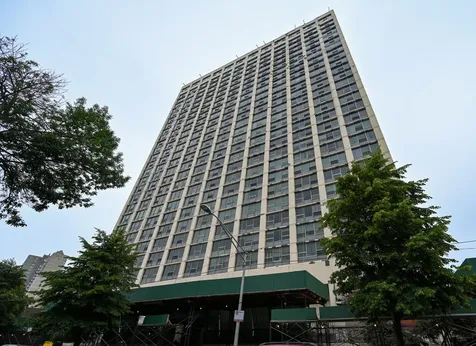 5201 South Cornell Avenue Chicago IL 60615