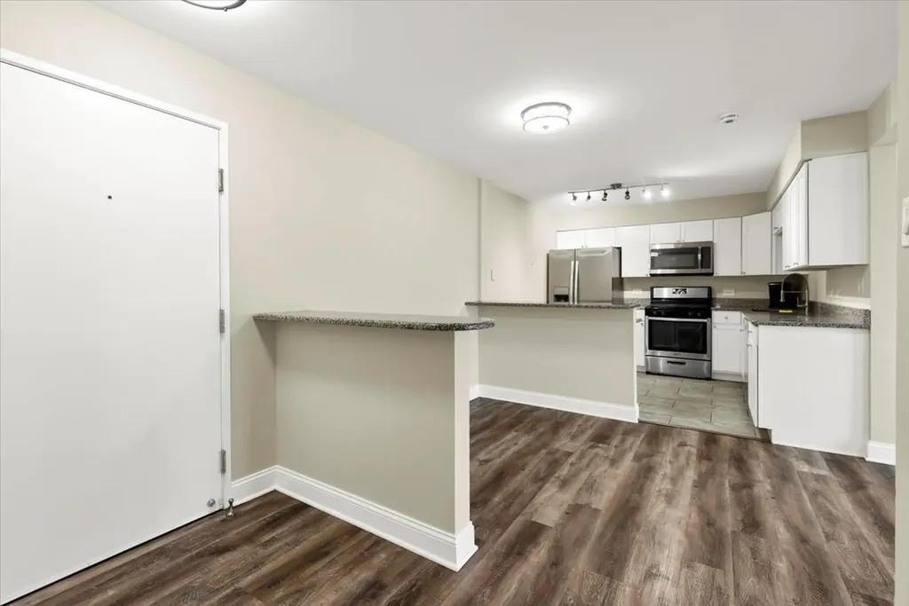 1577 Jill Court Glendale Heights IL 60139