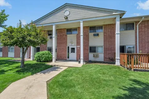 1577 Jill Court Glendale Heights IL 60139