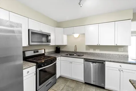 1577 Jill Court Glendale Heights IL 60139