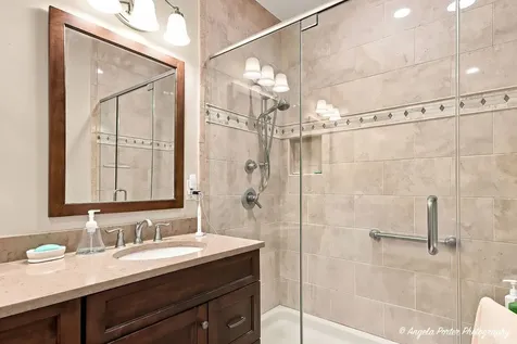 275 Firenze Drive Cary IL 60013