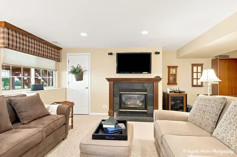 275 Firenze Drive Cary IL 60013