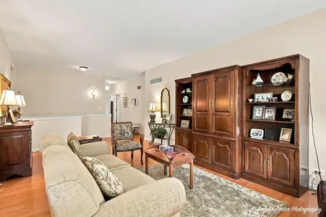 275 Firenze Drive Cary IL 60013