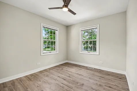 1312 West Oakmont Road Hoffman Estates IL 60169
