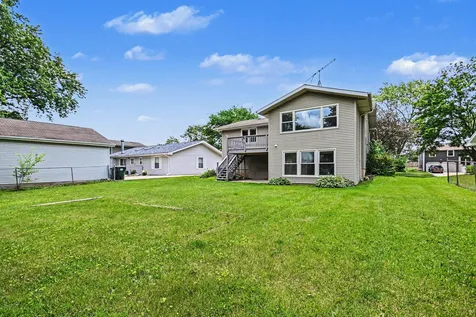 1312 West Oakmont Road Hoffman Estates IL 60169