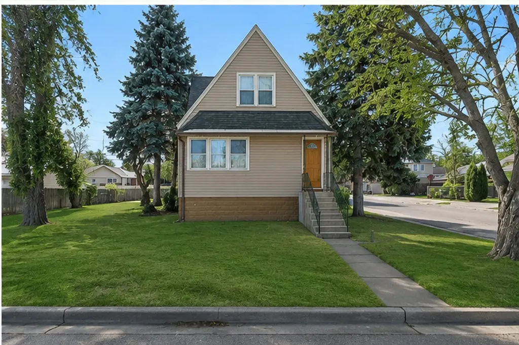 5649 West 87th Place Oak Lawn IL 60453