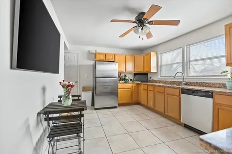 5649 West 87th Place Oak Lawn IL 60453