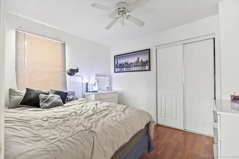 5649 West 87th Place Oak Lawn IL 60453