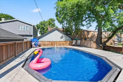 9323 South Spaulding Avenue Evergreen Park IL 60805