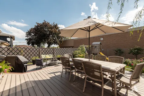8611 West 75 Street Justice IL 60458