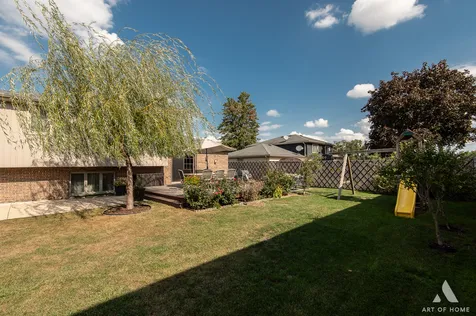 8611 West 75 Street Justice IL 60458