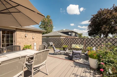 8611 West 75 Street Justice IL 60458