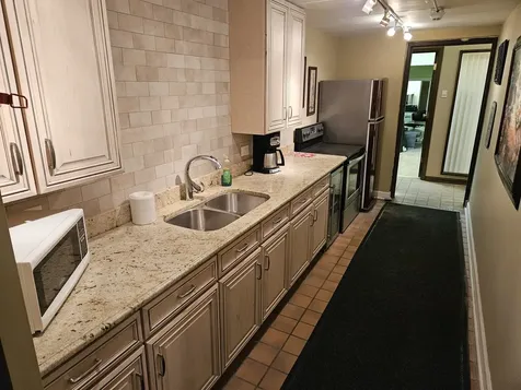 4414 Roosevelt Road Hillside IL 60162