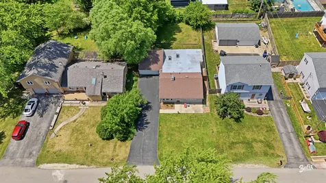 32988 North Meadow Road Grayslake IL 60030