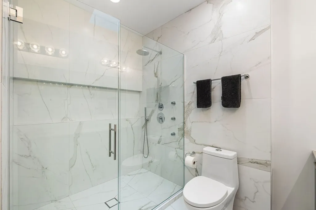 3428 North Kilbourn Avenue Chicago IL 60641
