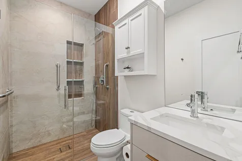 3428 North Kilbourn Avenue Chicago IL 60641