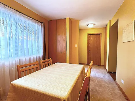 119 Saratoga Court Vernon Hills IL 60061