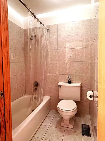 119 Saratoga Court Vernon Hills IL 60061