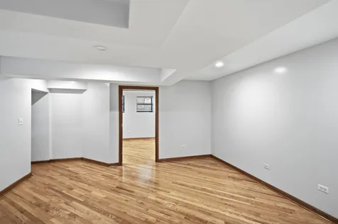 5203 South Woodlawn Avenue Chicago IL 60615