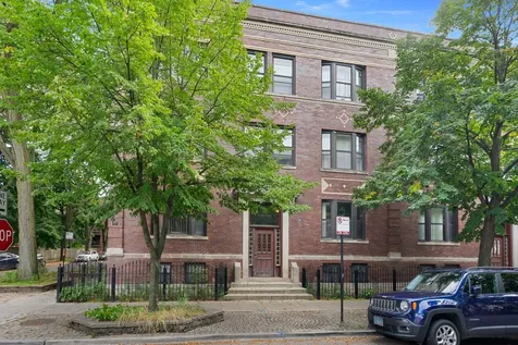 5203 South Woodlawn Avenue Chicago IL 60615