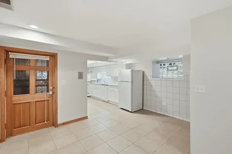 5203 South Woodlawn Avenue Chicago IL 60615