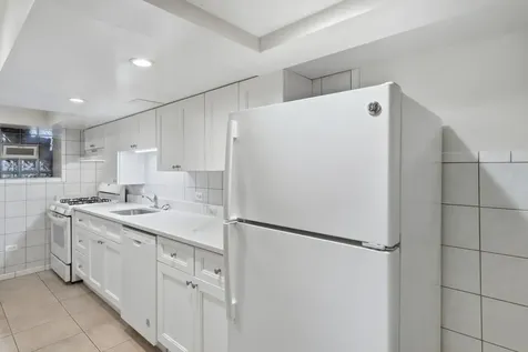 5203 South Woodlawn Avenue Chicago IL 60615