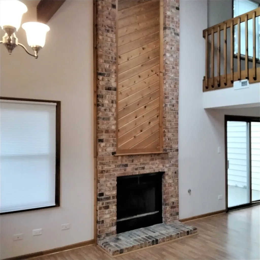 9303 Whitehall Lane Orland Park IL 60462