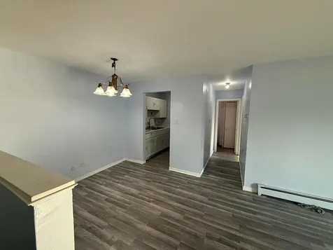 1195 Meadow Lane Hoffman Estates IL 60169