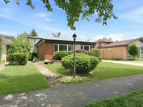 8113 Central Avenue Morton Grove IL 60053