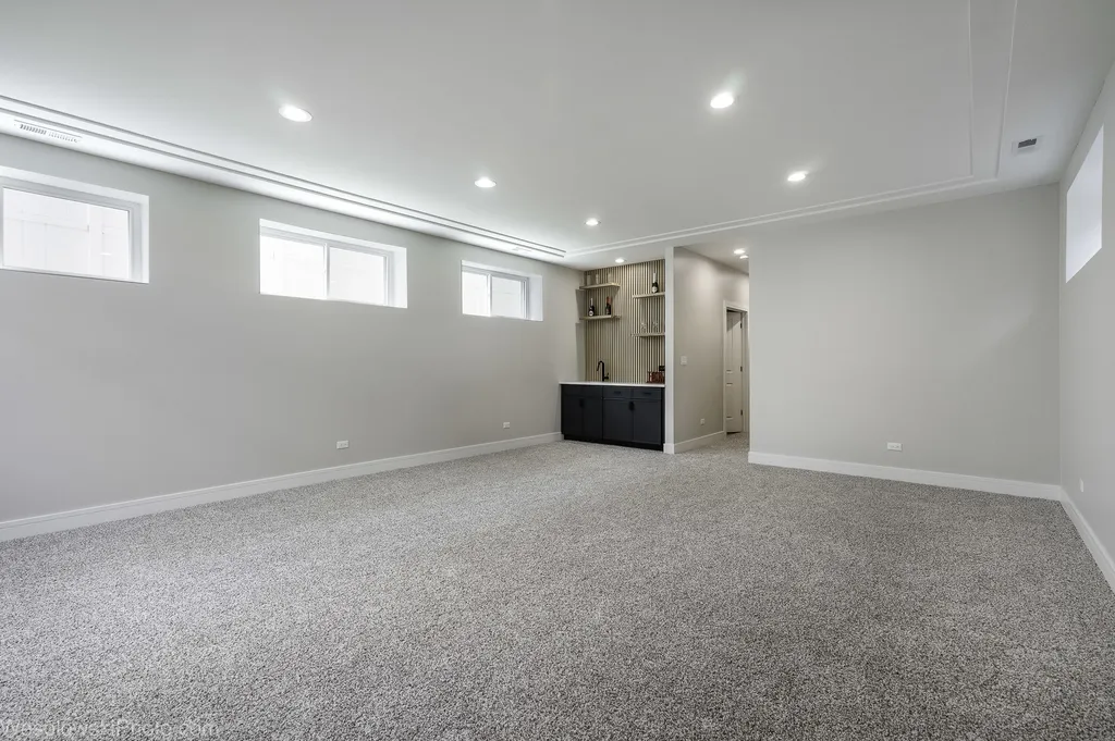 3755 North Odell Avenue Chicago IL 60634