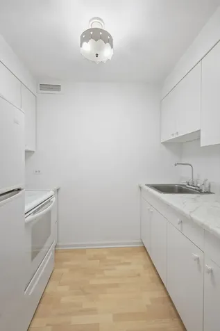 233 East Erie Street Chicago IL 60611