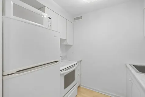 233 East Erie Street Chicago IL 60611