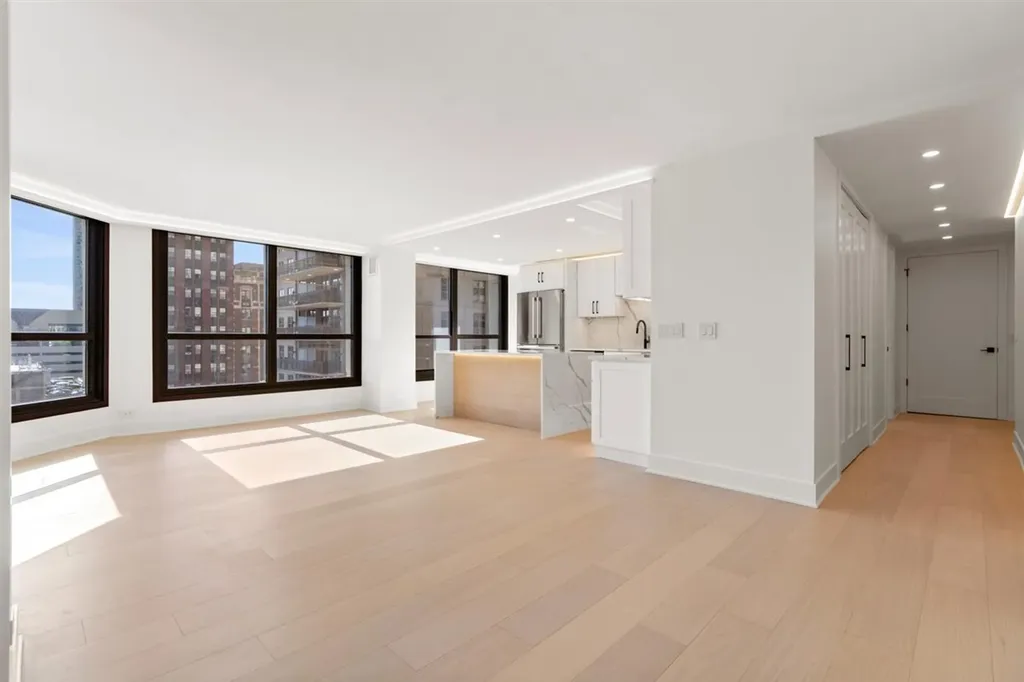 1030 North State Street Chicago IL 60610