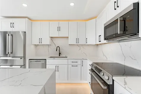 1030 North State Street Chicago IL 60610