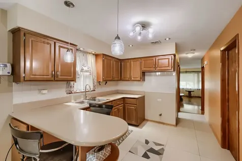 1037 31ST Avenue Bellwood IL 60104