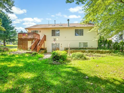 212 Rochester Road Poplar Grove IL 61065