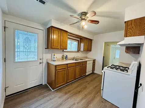 37706 North Nippersink Place Spring Grove IL 60081