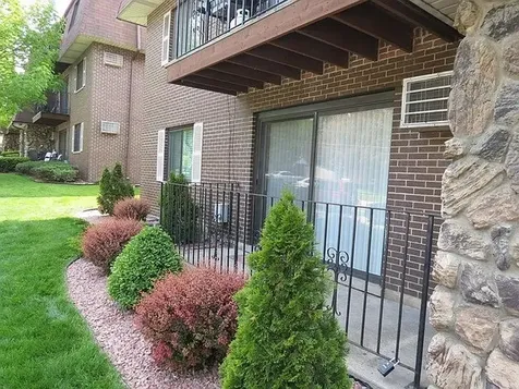 10508 South Highland Avenue Worth IL 60482