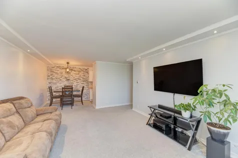 1475 Rebecca Drive Hoffman Estates IL 60169