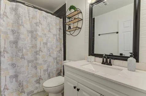 1475 Rebecca Drive Hoffman Estates IL 60169